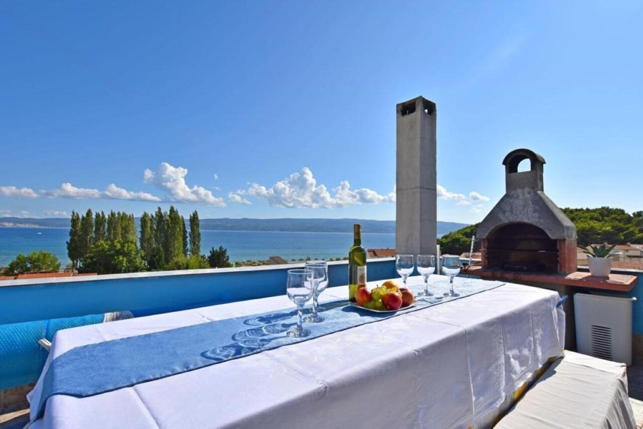 Apartment Rene Омиш Экстерьер фото